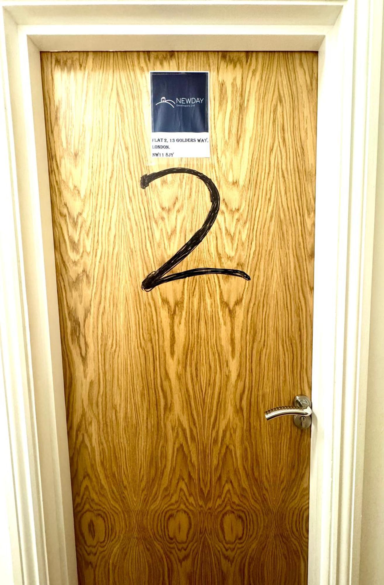 Newday Property - Golders Green Appartement Londen Buitenkant foto